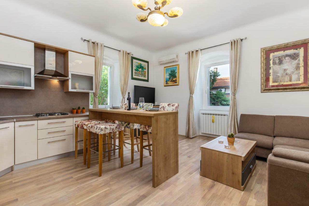 Apartman Villa Carolina Rijeka Exterior photo
