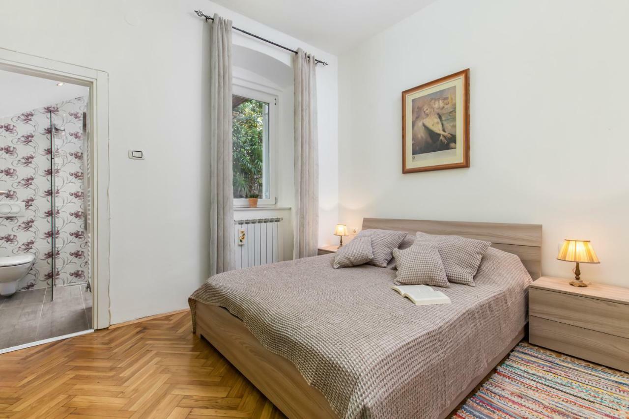 Apartman Villa Carolina Rijeka Exterior photo